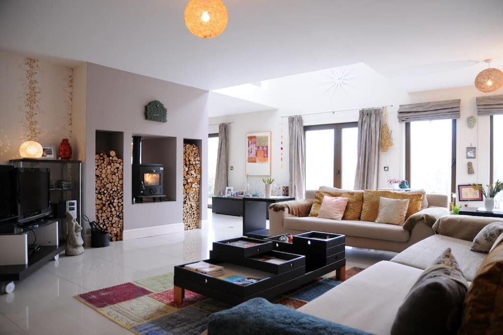 Modern 4 Bedroom House Ring Of Kerry -קיל איירן מראה חיצוני תמונה